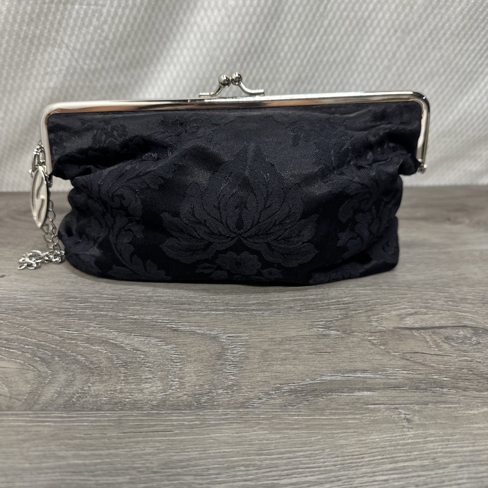 Vintage Kiss Clasp Coin Purse Clutch Black Velvet Printed Hand Bag Smooth Fabric